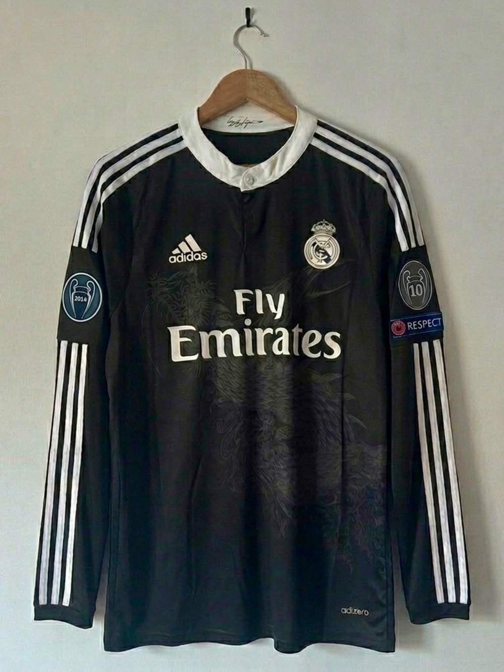 Chicharito #14  Real Madrid 14/15 UCL   Jersey Dragon Black  Size Medium